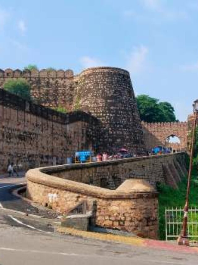 jhansi fort main gate